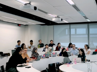 深港教育局长来访我校见证深圳大学与岭南大学的签约仪式
